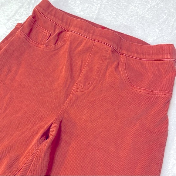 Spanx Jeanish Leggings High Rise Pull On Pant Island Red Women's Size Medium EUC - Picture 4 of 12